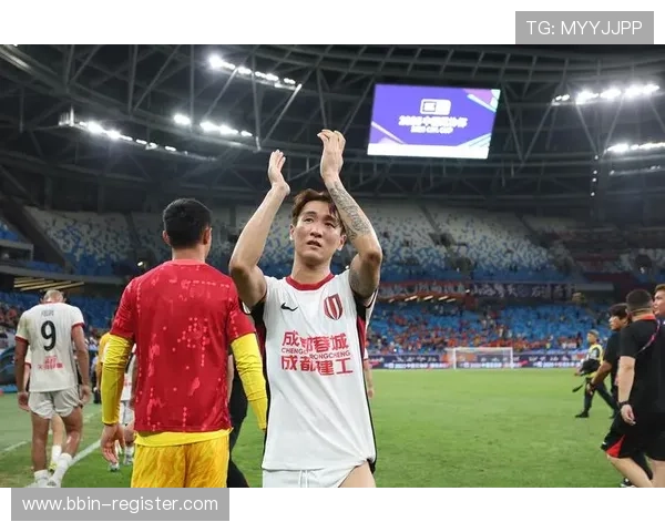 中超焦点战泰山迎战蓉城 王大雷后防失误成隐患 韦世豪欲为旧主制造麻烦 中超焦点战泰山迎战蓉城 王大雷后防失误成隐患 韦世豪欲为旧主制造麻烦