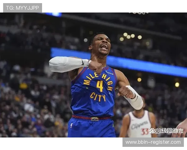 威少关键时刻再现个人特色 操控失误成比赛转折点 威少关键时刻再现个人特色 操控失误成比赛转折点