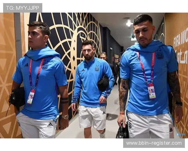 迪巴拉社媒祝贺帕雷德斯喜得贵子 送上真挚祝福：你好劳蒂 😍